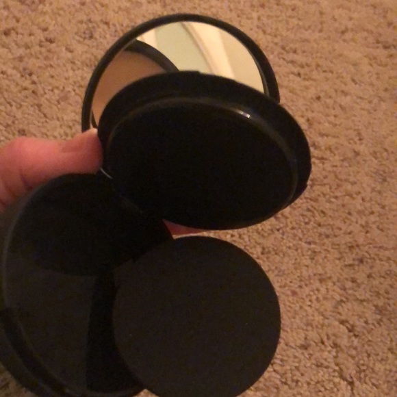 Smashbox cream to powder foundation 1.5 Still in box - Picture 6 of 7